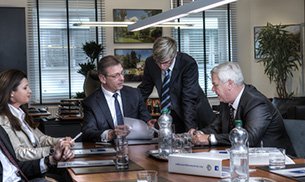 Bezirksdirektion Volllmer | Firmenkunden