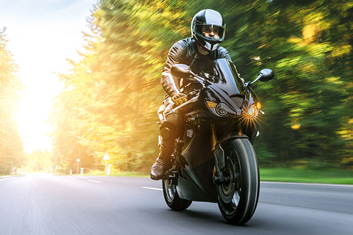 AXA Bremen fair Finanzpartner oHG | Motorradversicherung AXA Bremen fair Finanzpartner oHG | Motorradversicherung