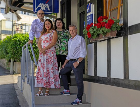 AXA Sasbachwalden Simone Stolz | Unser Team