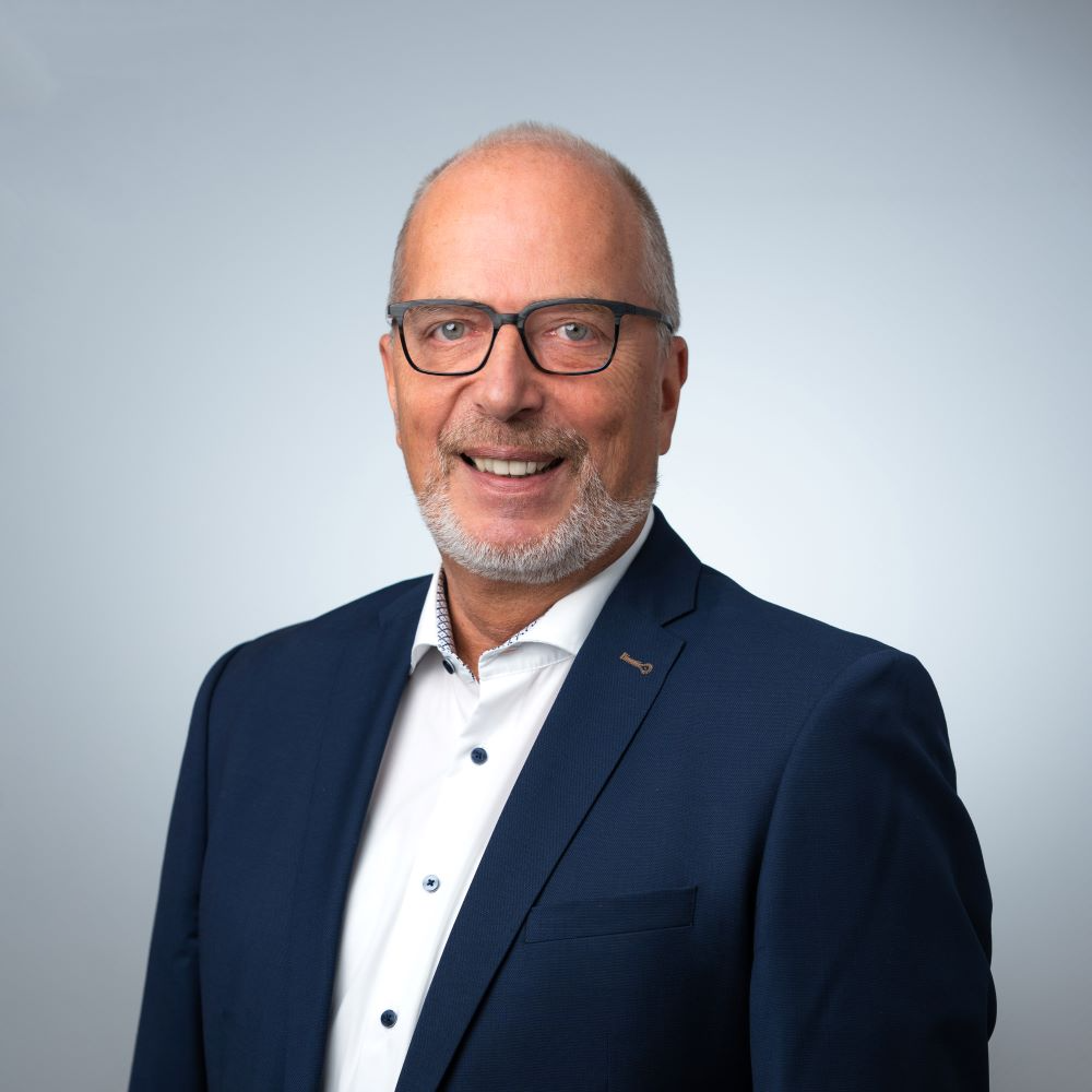 Michael Schmidt