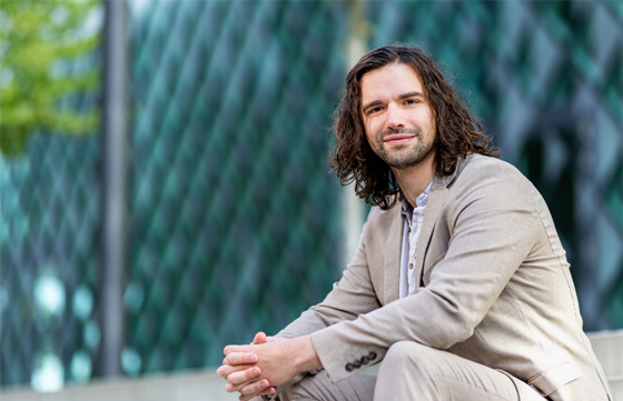 AXA Hauptvertretung Nicola Born aus Berlin