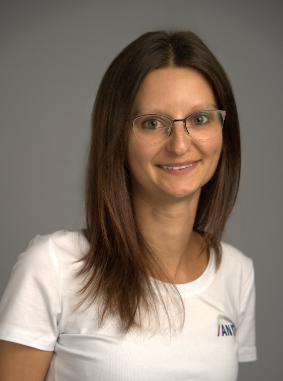 Anita Riederer