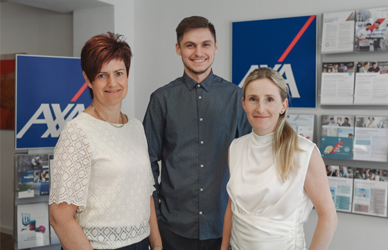 AXA Hauptvertretung in Buchbach Julia Rauscheder aus Buchbach