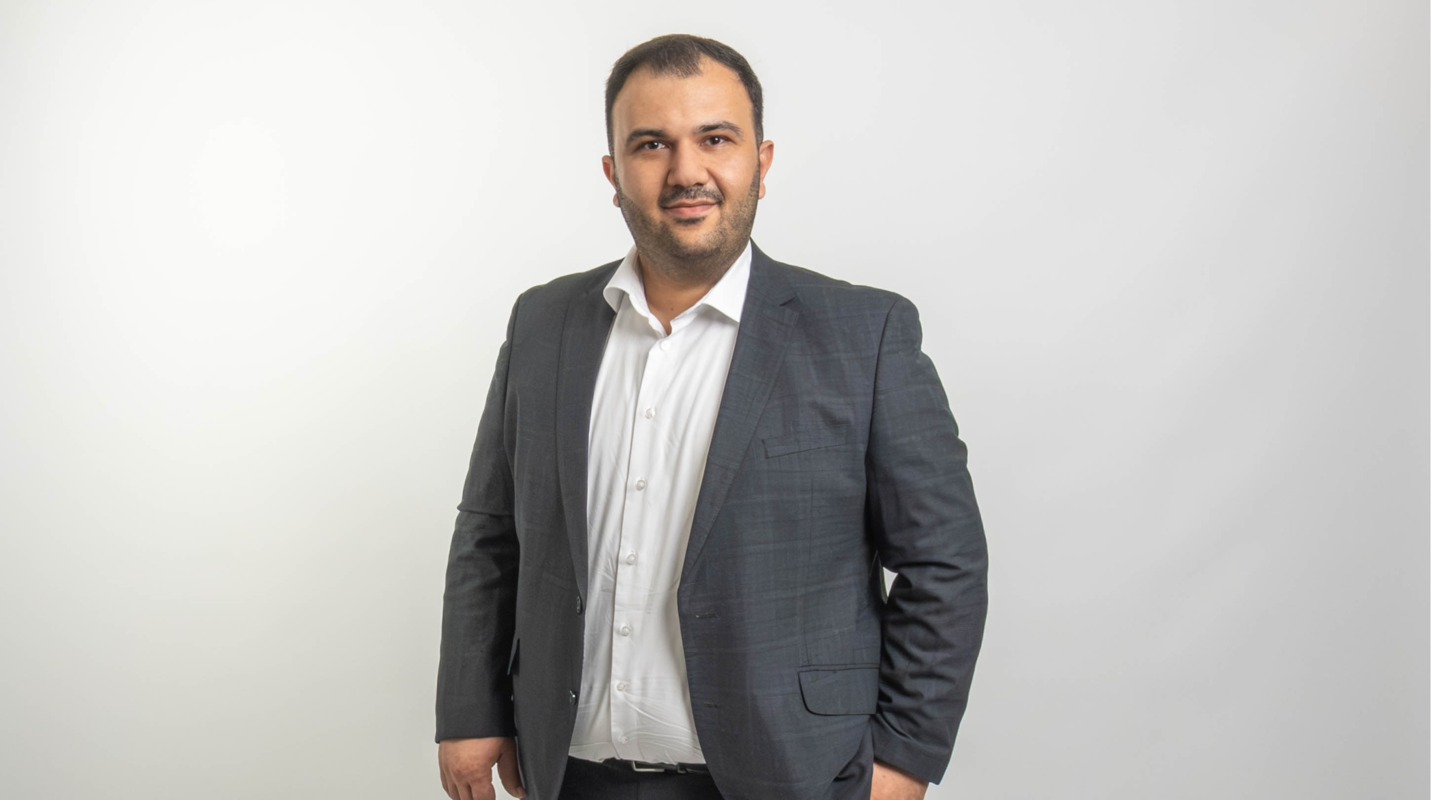 Okan Sezer