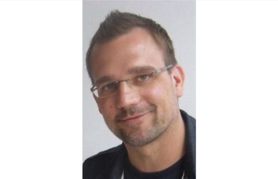 AXA Generalvertretung Manu Freiherr von Sturmfeder-Brandt aus München