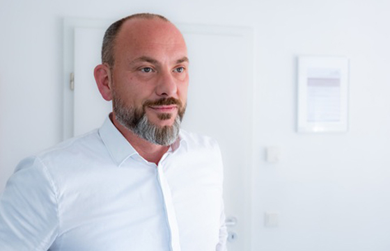 AXA Hauptvertretung Thomas Otto aus Solingen